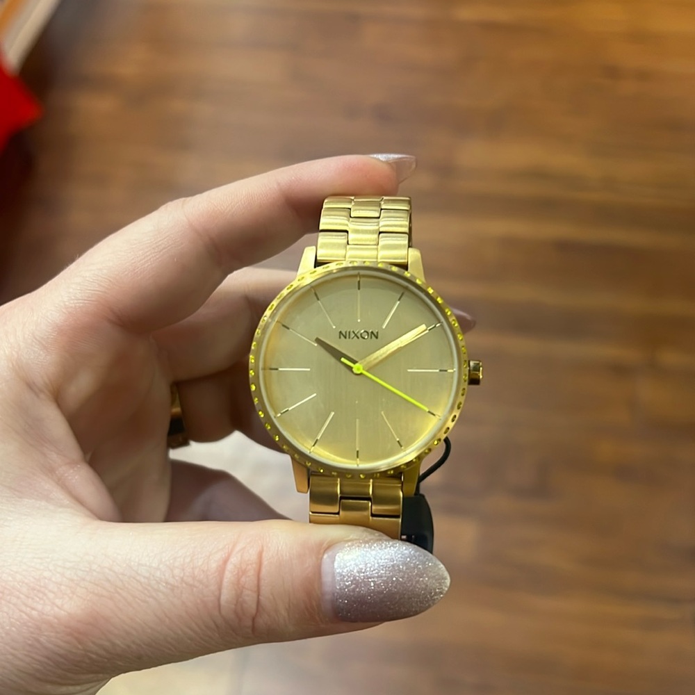 NIXON The Kensington Watch